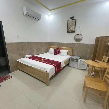 Hotel Hoang Phuc فونج تاو المظهر الخارجي الصورة