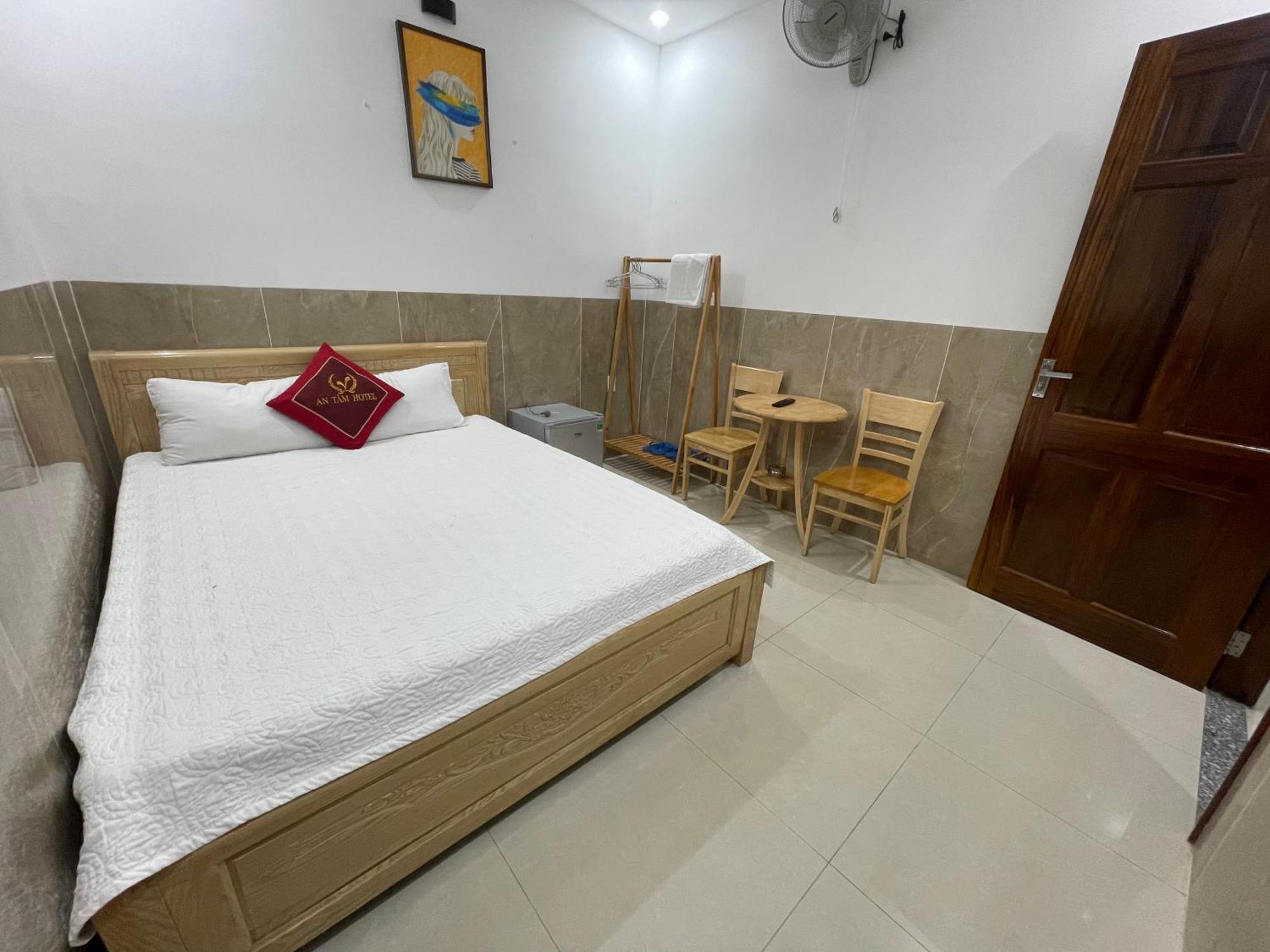 Hotel Hoang Phuc فونج تاو المظهر الخارجي الصورة