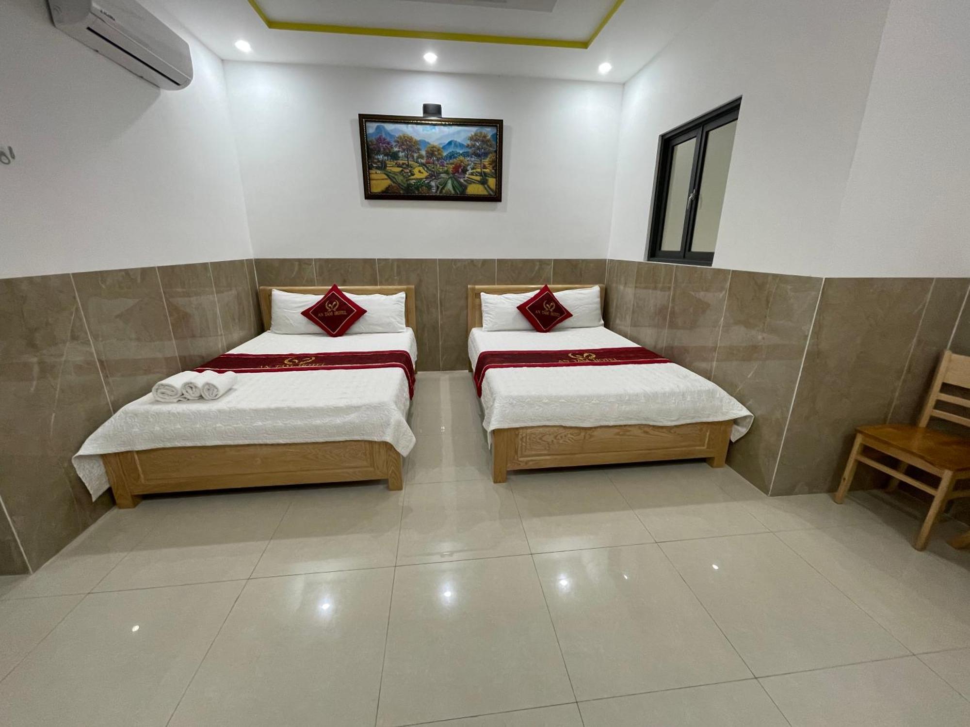 Hotel Hoang Phuc فونج تاو المظهر الخارجي الصورة