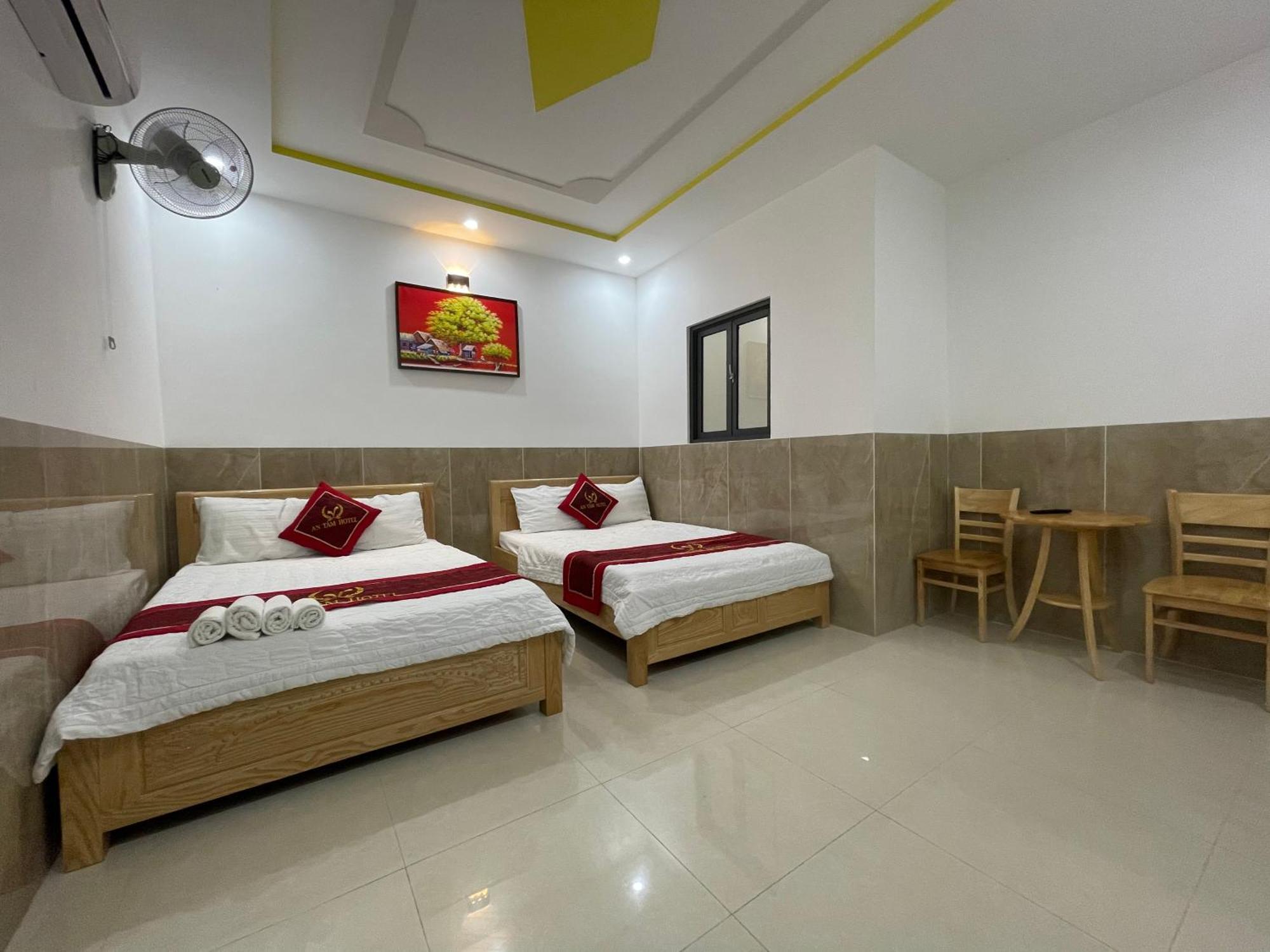 Hotel Hoang Phuc فونج تاو المظهر الخارجي الصورة