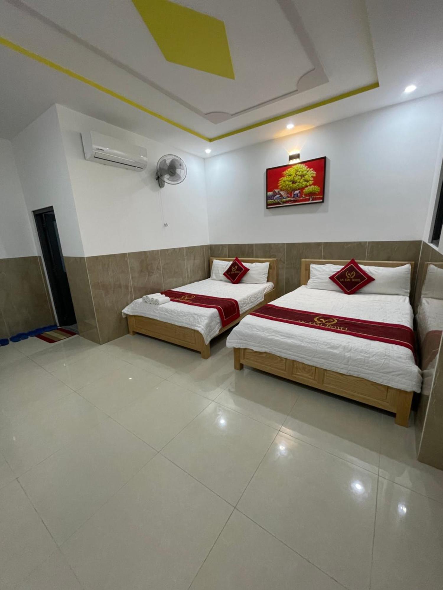 Hotel Hoang Phuc فونج تاو المظهر الخارجي الصورة