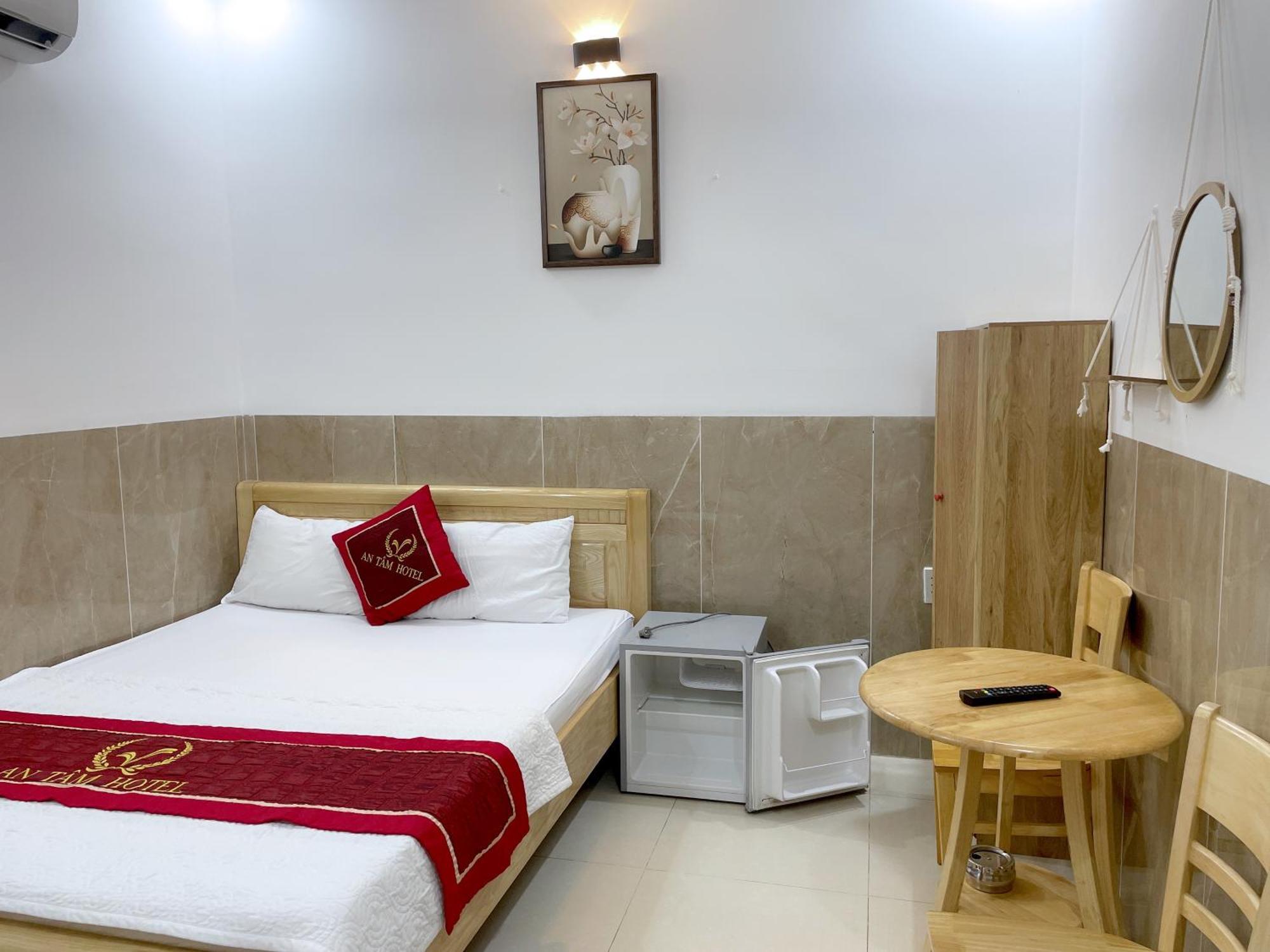 Hotel Hoang Phuc فونج تاو المظهر الخارجي الصورة
