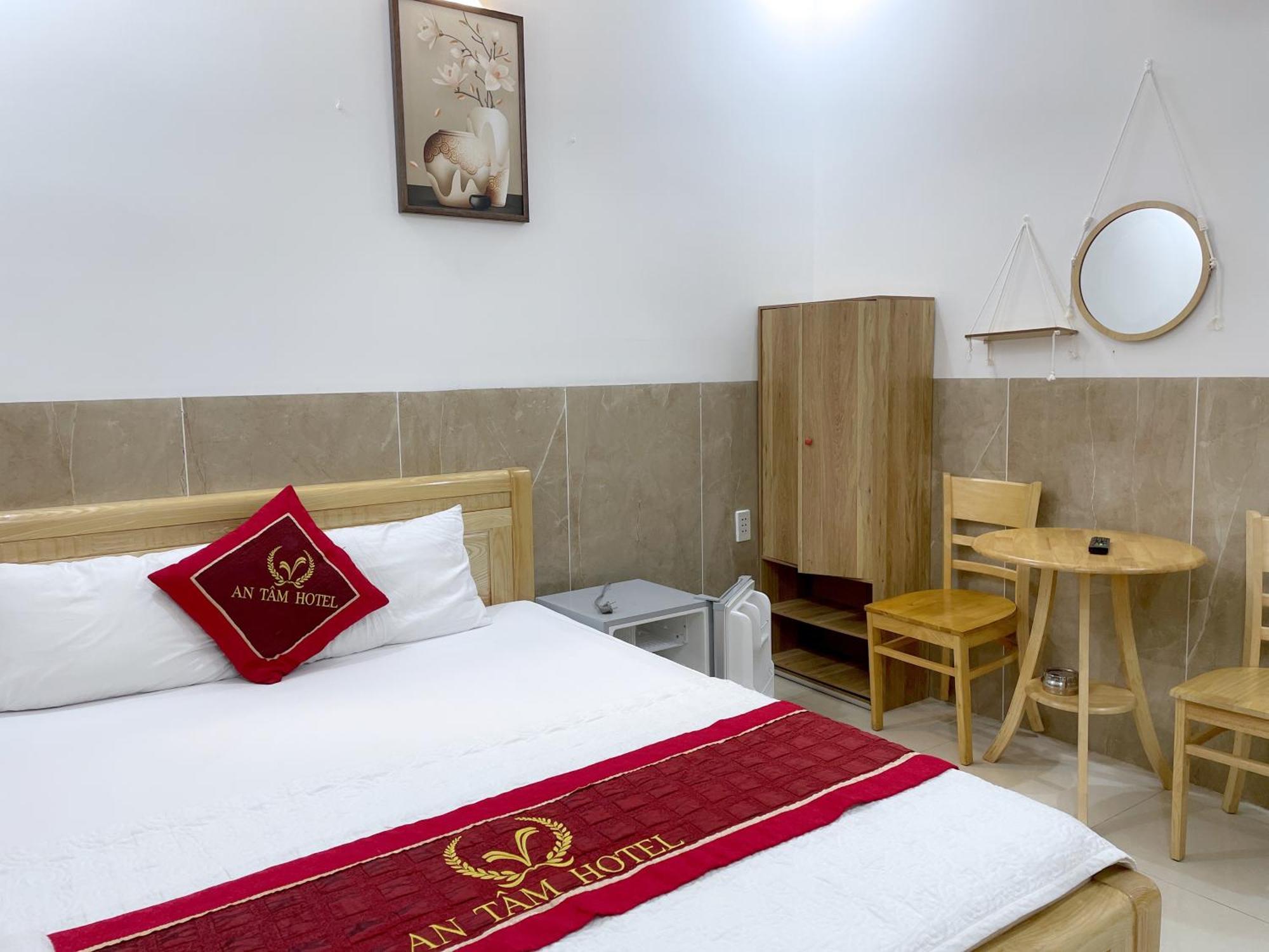 Hotel Hoang Phuc فونج تاو المظهر الخارجي الصورة