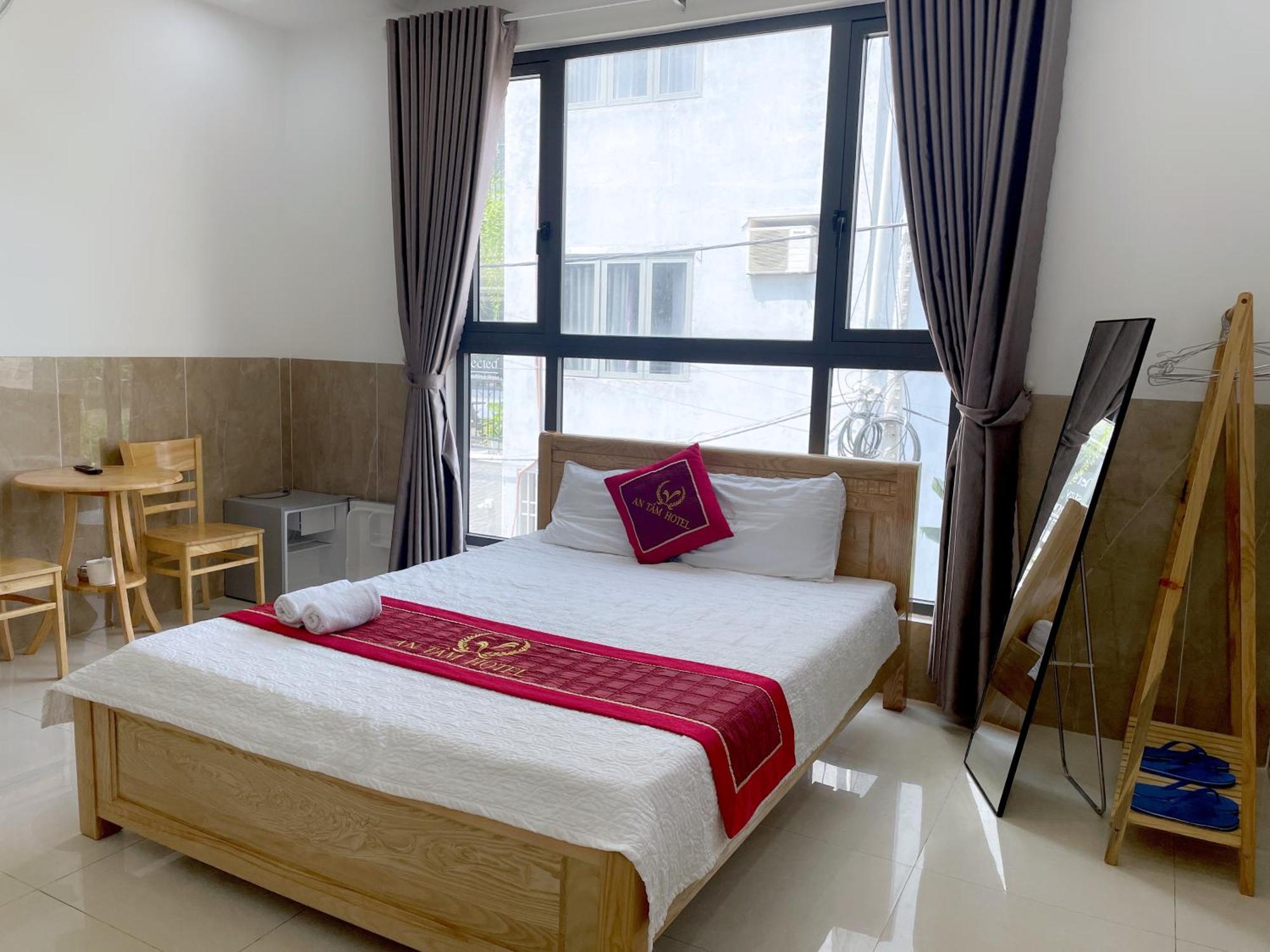 Hotel Hoang Phuc فونج تاو المظهر الخارجي الصورة