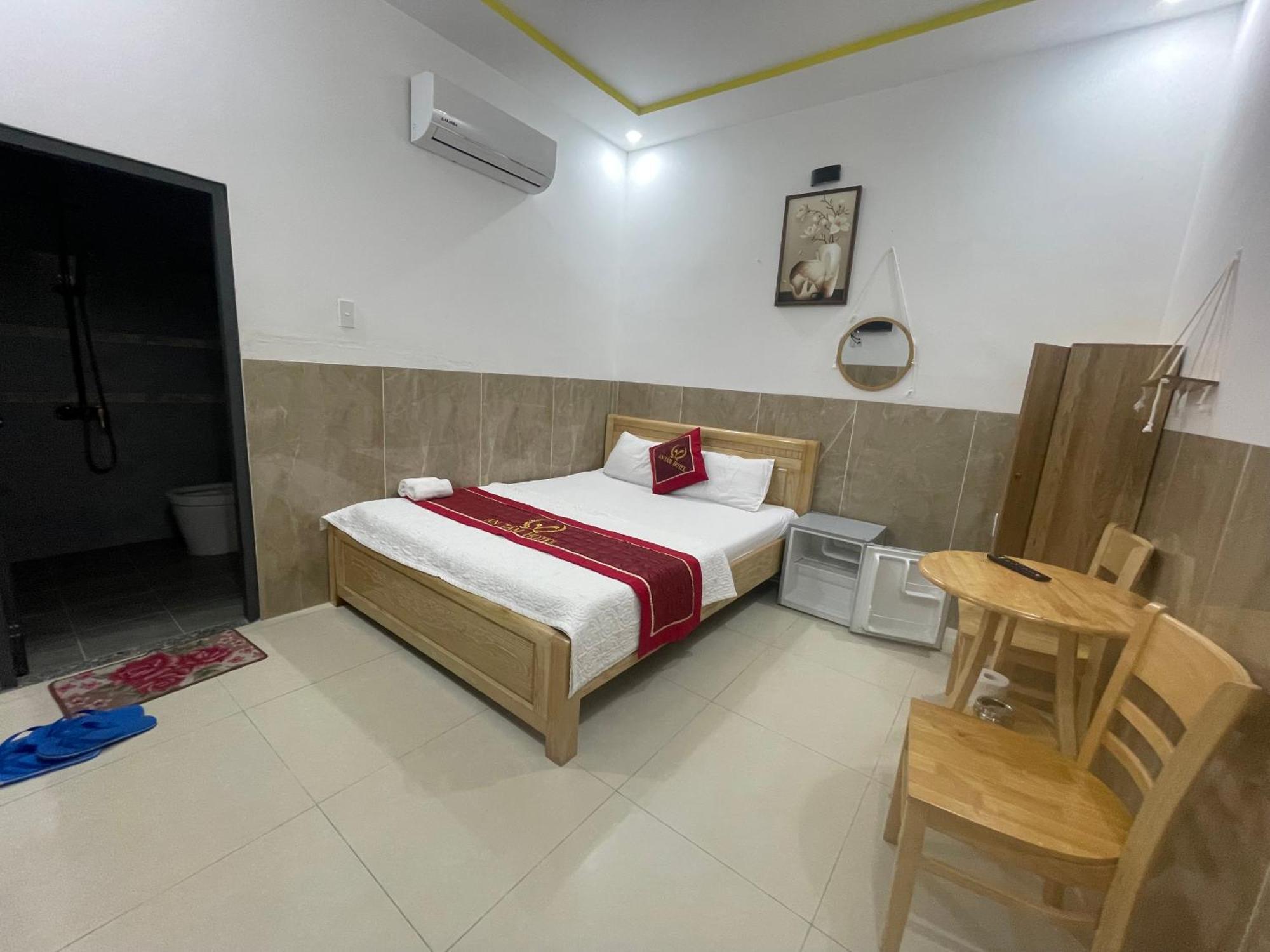 Hotel Hoang Phuc فونج تاو المظهر الخارجي الصورة